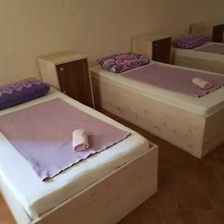 Dubrovnik Marine Hostel