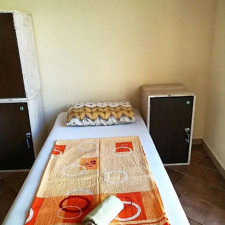 Dubrovnik Marine Hostel *