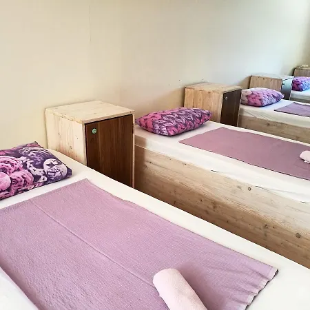 Auberge de jeunesse Dubrovnik Marine *