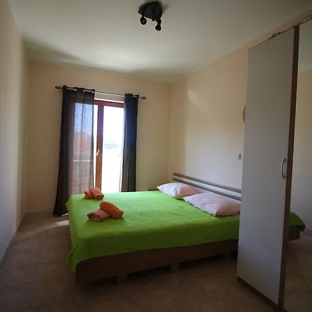 Dubrovnik Marine Hostel